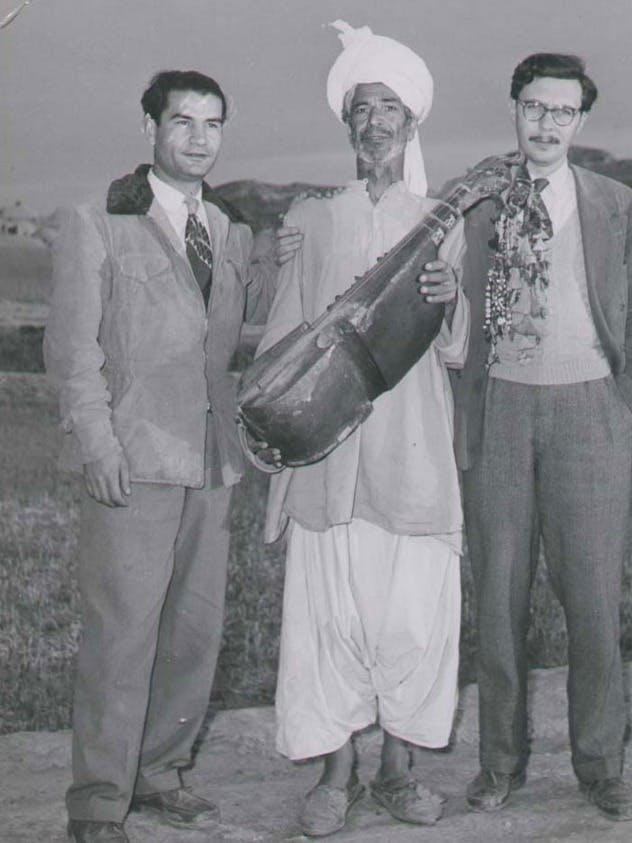ثمین باغچه‌بان و حسن ناصحی در ۱۹۵۰ به سراسر ایران سفر کردند تا موسیقی‌های فولکلوریک مناطق مختلف را جمع‌آوری کنند